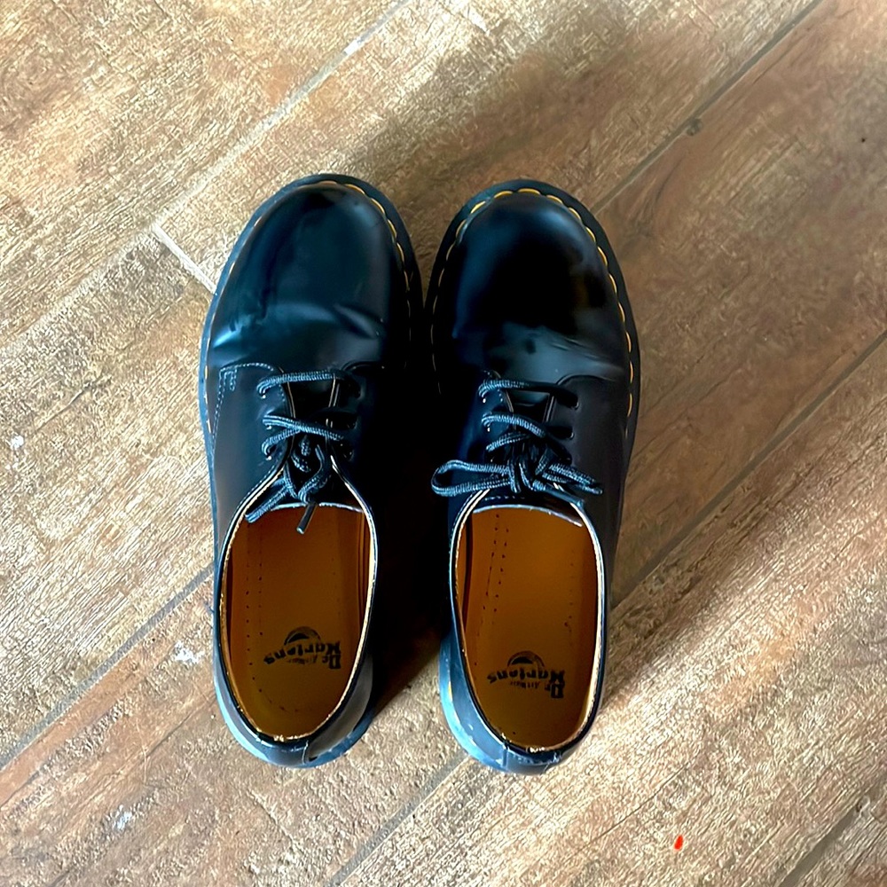 Doc Martin Oxford shoe in black